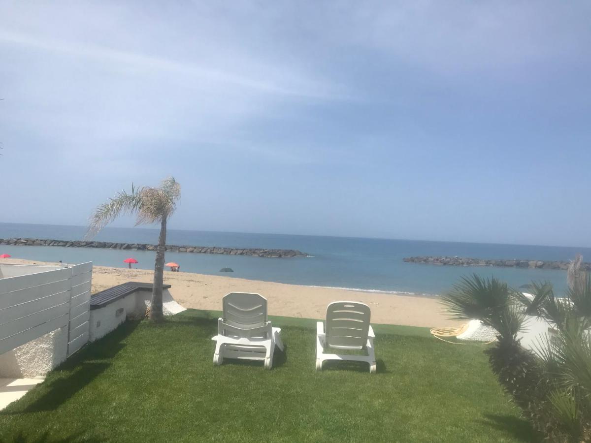 Villa A Diamante Sulla Spiaggia Belvedere Marittimo Exterior foto