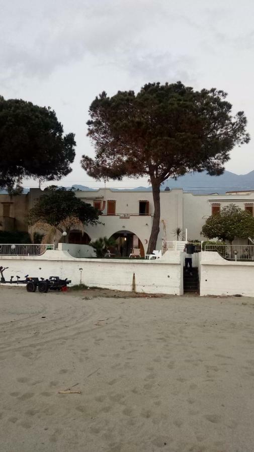 Villa A Diamante Sulla Spiaggia Belvedere Marittimo Exterior foto