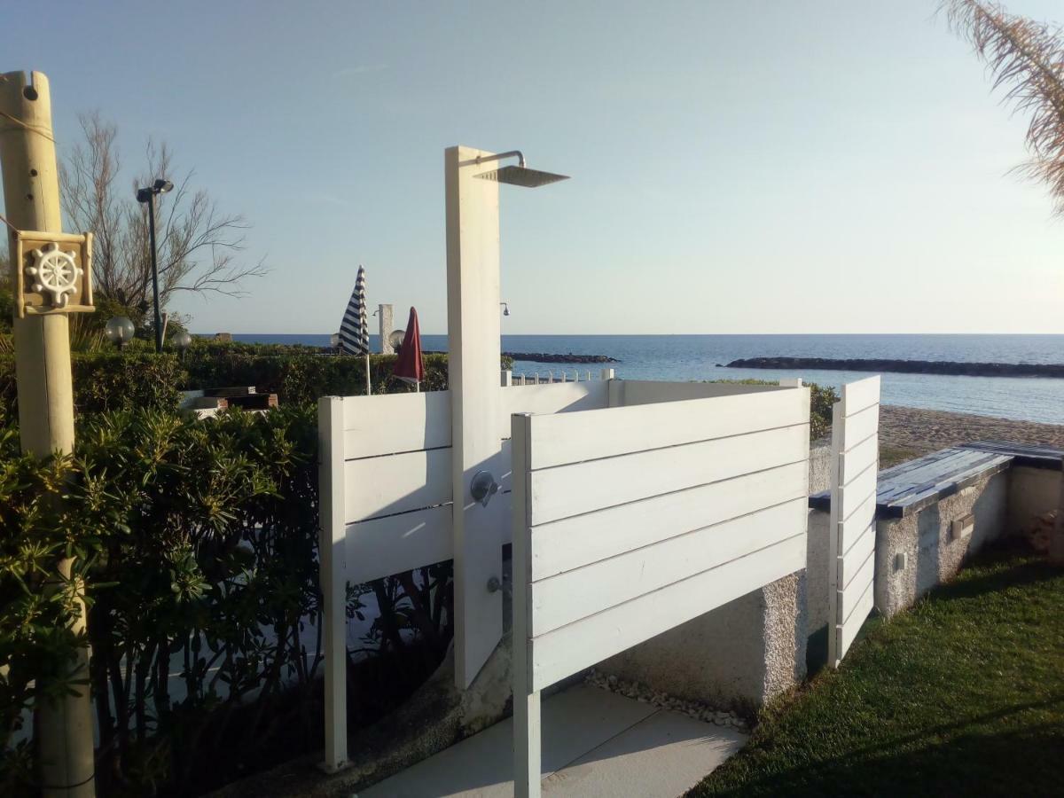 Villa A Diamante Sulla Spiaggia Belvedere Marittimo Exterior foto
